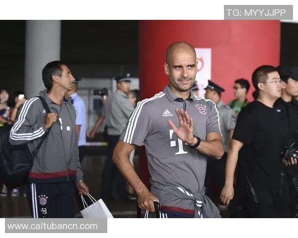 10号足球明星喜迎新赛季展现超凡技艺引发球迷热烈追捧