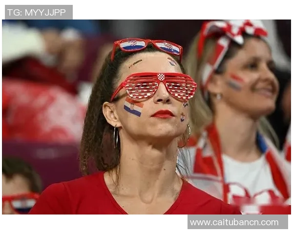 足球明星与靓女的完美搭配精彩瞬间大赏 足球明星与靓女的完美搭配精彩瞬间大赏