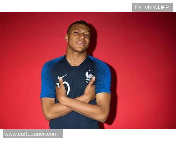 足球明星库姓传奇球员的辉煌历程与成就探秘