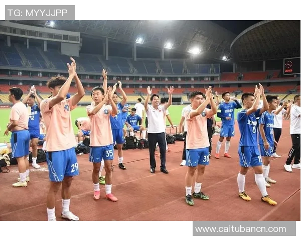 深圳足球队实力强劲荣登全国足球实力排行榜第六名