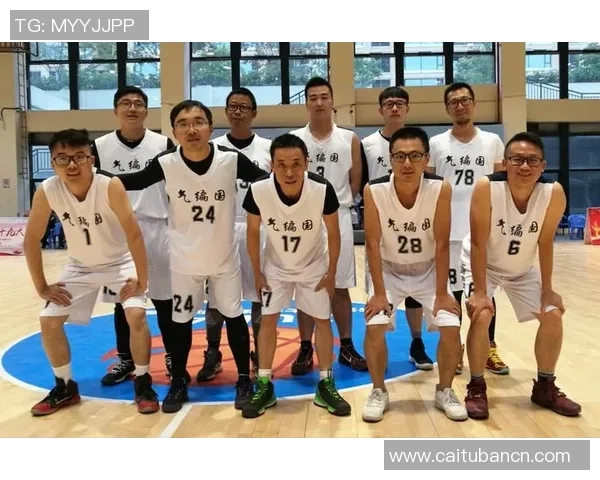 武汉篮球队荣登全国篮球配合排行榜第五名展现团队实力与默契