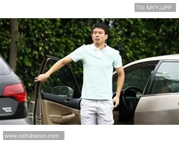 足球明星携手豪车品牌打造奢华代言新风尚引领时尚潮流 足球明星携手豪车品牌打造奢华代言新风尚引领时尚潮流